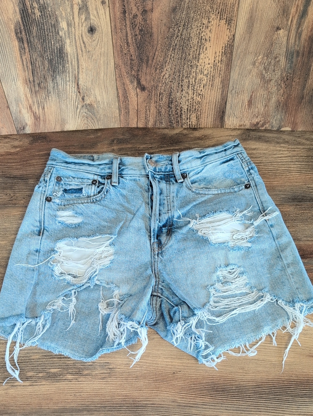 American Eagle Outfitters Distressed 90s Boyfriend Short Shorts 0 944A